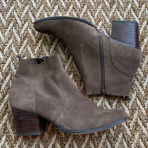 Crown Vintage Brown Suede Booties